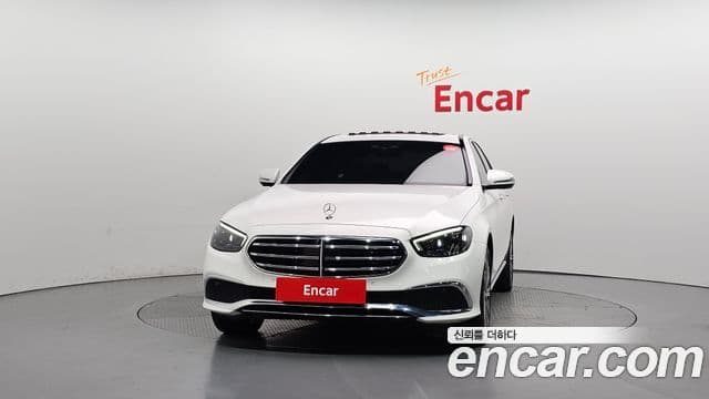 Mercedes-Benz E-Class 2023 — Şəkil 2/20