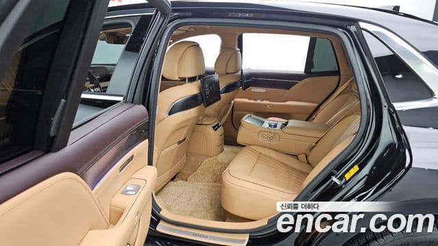 Genesis G90 2024 — ფოტო 18/20