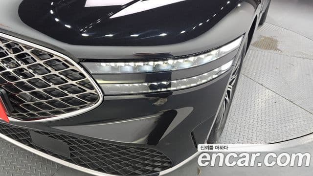 Genesis G90 2024 — Photo 32/36
