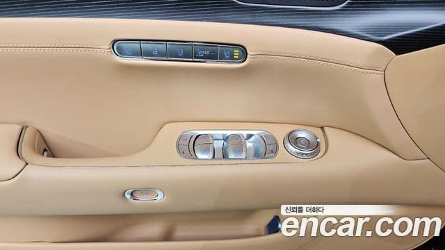 Genesis G90 2024 — Photo 22/36