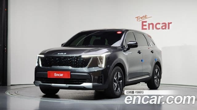 Kia Sorento 2023 — Фото 1/20