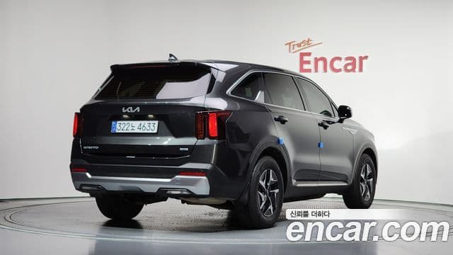 Kia Sorento 2023 — Фото 2/20
