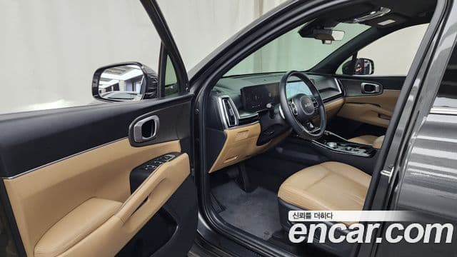 Kia Sorento 2023 — Фото 10/20