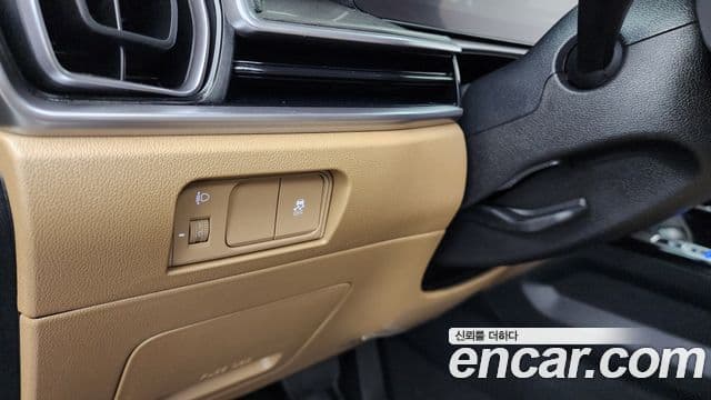 Kia Sorento 2023 — Фото 16/20