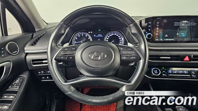 Hyundai Sonata 2019 — ფოტო 13/20
