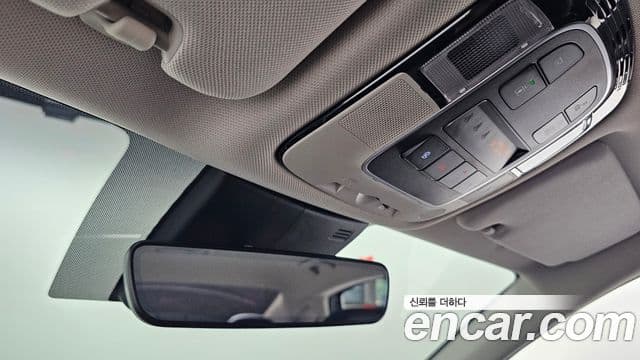 Hyundai Sonata 2019 — ფოტო 18/20