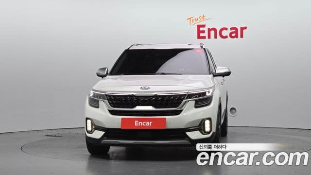 Kia Seltos 2021 — ფოტო 3/20