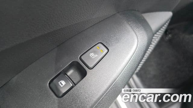 Kia Seltos 2021 — ფოტო 19/20