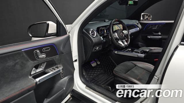 Mercedes-Benz GLB-Class 2022 — Şəkil 11/20