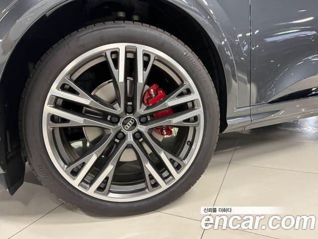 Audi Q5 2025 — ფოტო 3/16