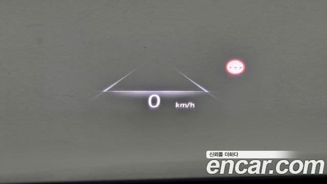 Genesis Electrified G80 2023 — ფოტო 19/20