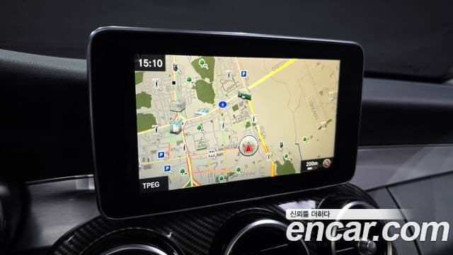 Mercedes-Benz C-Class 2018 — ფოტო 14/20