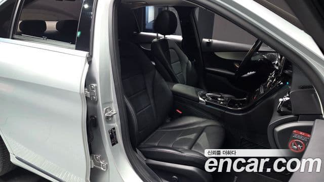 Mercedes-Benz C-Class 2018 — ფოტო 16/30