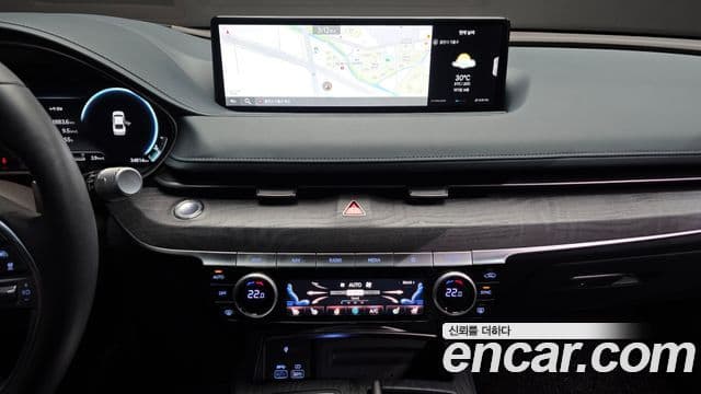 Genesis Electrified G80 2023 — ფოტო 14/20