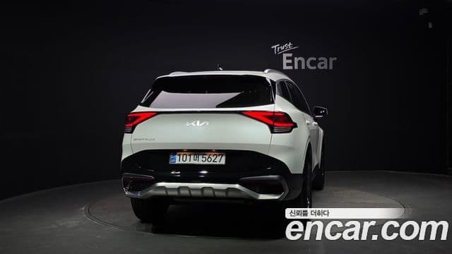 Kia Sportage 2024 — ფოტო 4/20