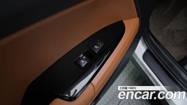 Kia Sportage 2024 — ფოტო 19/20