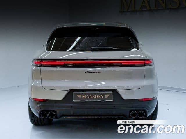 Porsche Cayenne 2024 — ფოტო 3/20