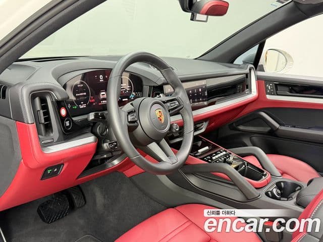Porsche Cayenne 2024 — ფოტო 6/20
