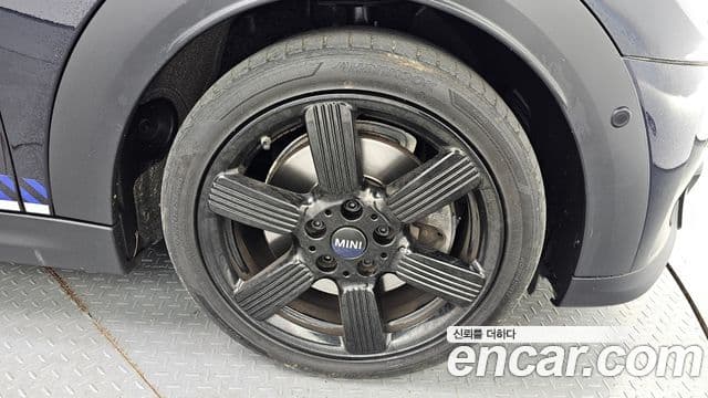 Mini Cooper S 2022 — Photo 2/34