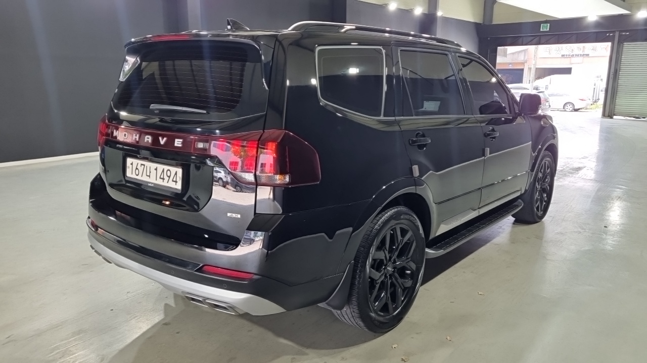 Kia Mohave The Master 2023 — Photo 13/18