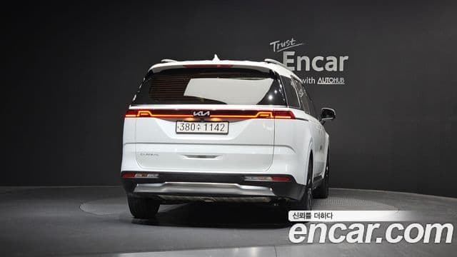Kia Carnival 2022 — Фото 4/20