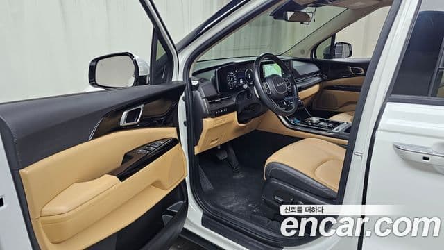 Kia Carnival 2022 — Фото 10/20