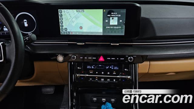 Kia Carnival 2022 — Фото 12/20