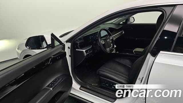Hyundai Grandeur 2025 — Фото 10/20