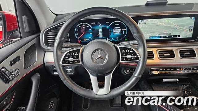 Mercedes-Benz GLE-Class 2019 — Şəkil 13/20