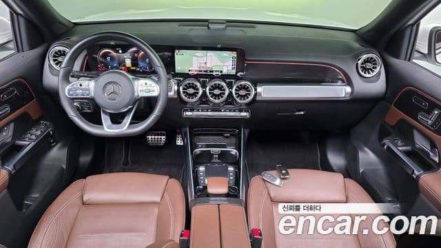 Mercedes-Benz GLB-Class 2022 — Фото 7/20