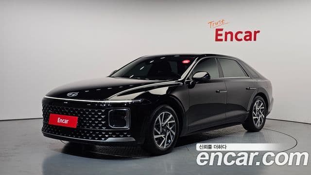 Hyundai Grandeur 2023 — ფოტო 1/20