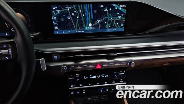 Hyundai Grandeur 2023 — ფოტო 14/20