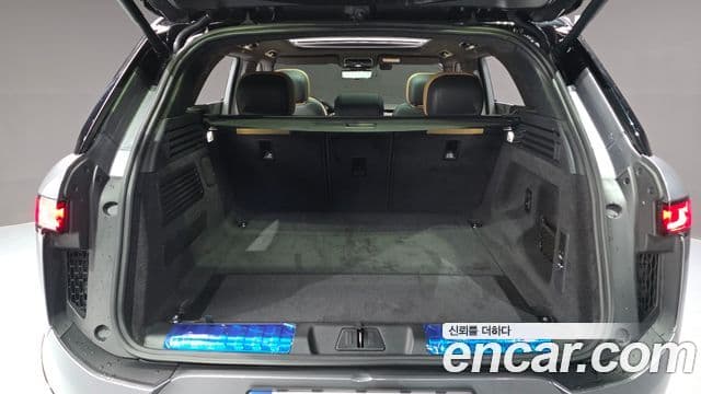 Land Rover Range Rover Sport 2025 — Photo 22/38