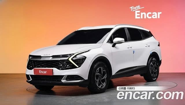 Kia Sportage 2021 — Фото 1/20