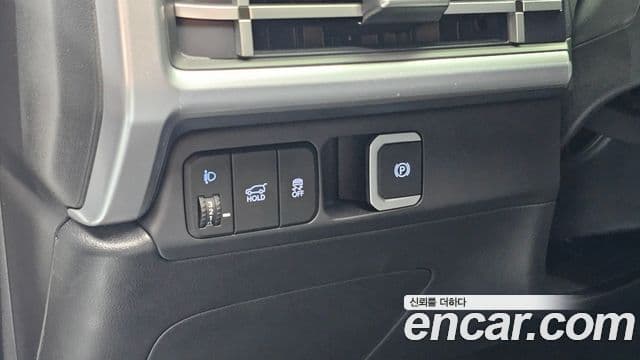 Hyundai Santa Fe 2025 — Фото 17/20