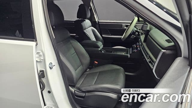 Hyundai Santa Fe 2025 — Şəkil 29/34
