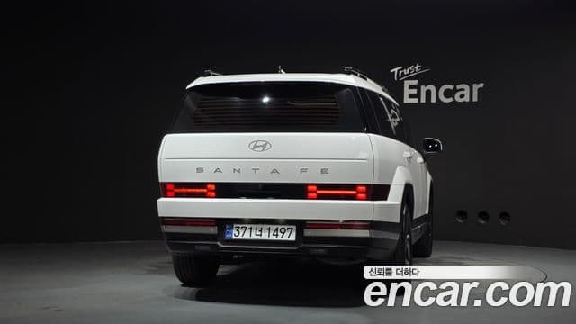 Hyundai Santa Fe 2023 — ფოტო 4/20
