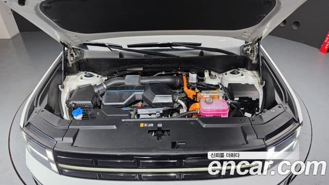 Hyundai Santa Fe 2023 — ფოტო 6/20