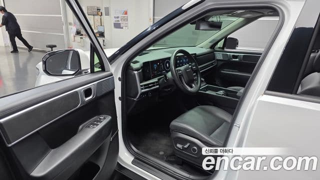 Hyundai Santa Fe 2023 — ფოტო 10/20
