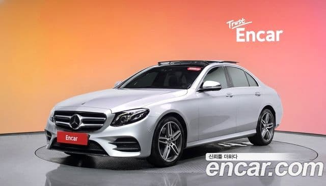 Mercedes-Benz E-Class 2020 — ფოტო 1/20