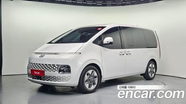 Hyundai Staria 2024 — фото 1 из 20