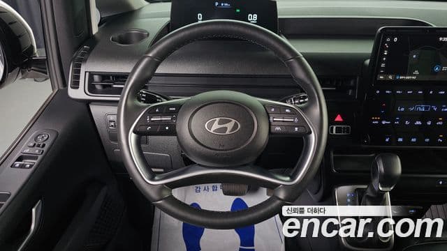 Hyundai Staria 2024 — фото 15 из 20