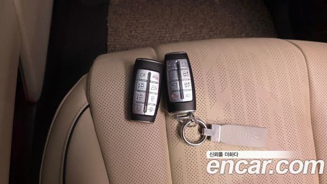 Genesis GV80 2023 — ფოტო 15/20