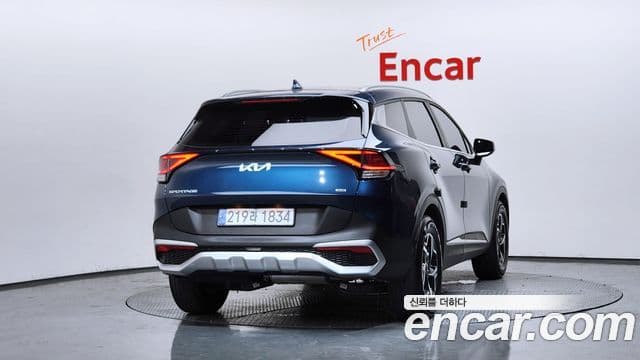 Kia Sportage 2023 — Şəkil 3/20