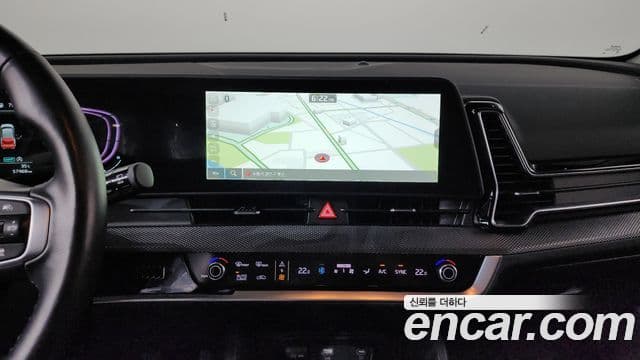 Kia Sportage 2023 — Şəkil 13/20