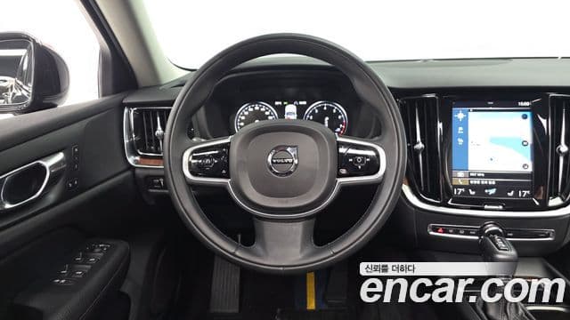 Volvo V60 Cross Country 2019 — Şəkil 12/20