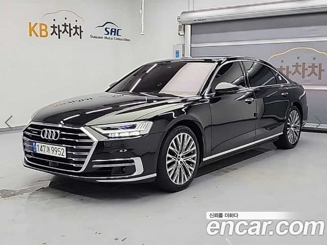 Audi A8 2021 — Şəkil 9/18