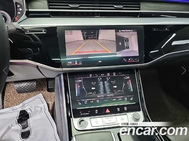 Audi A8 2021 — Şəkil 8/18