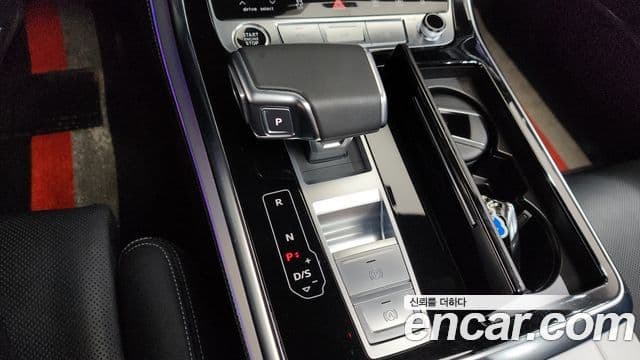 Audi Q7 2023 — фото 9 из 20