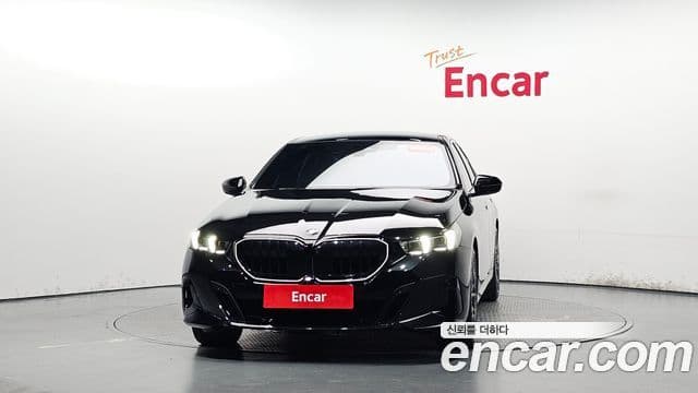 BMW 5 Series 2025 — ფოტო 3/20